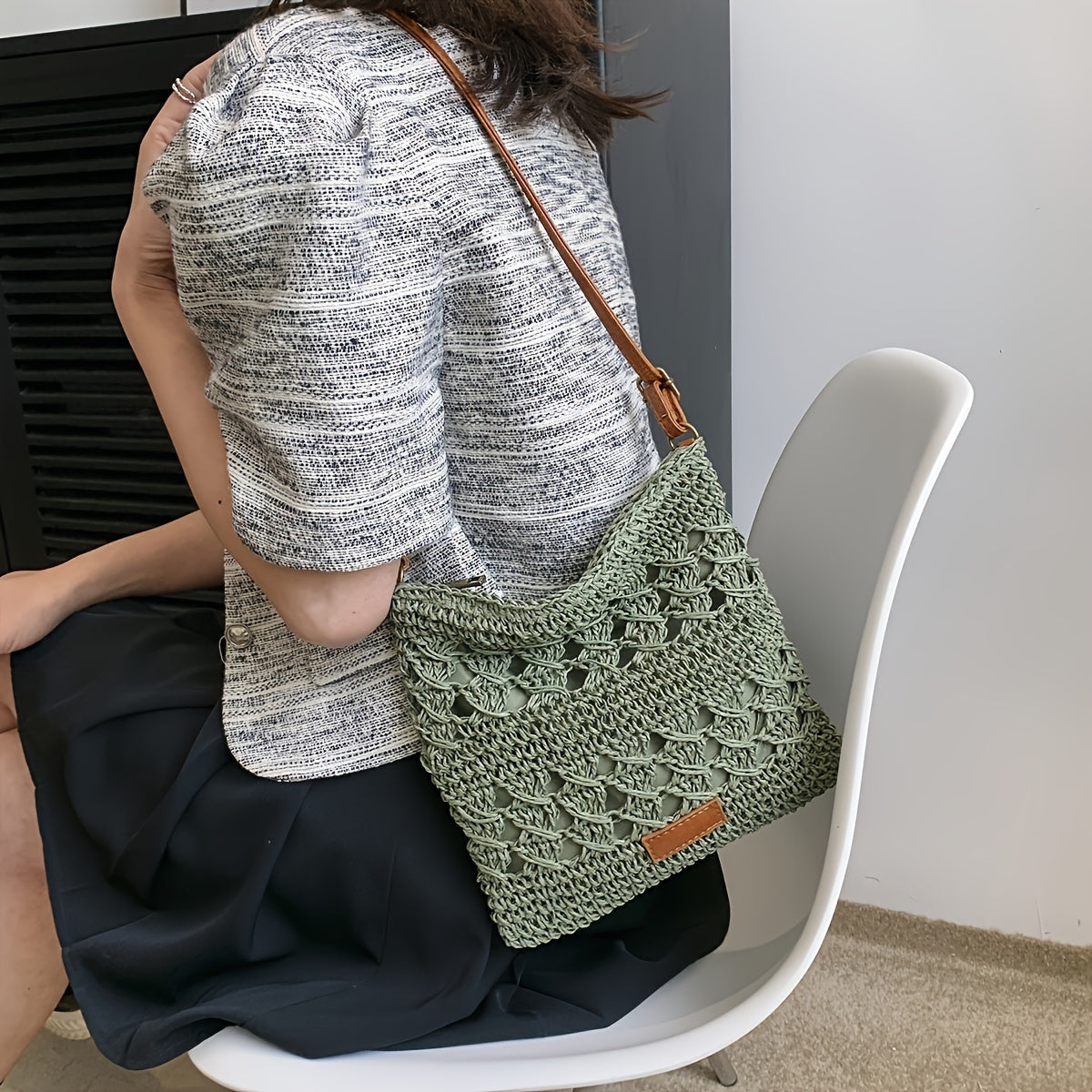Chic Straw Shoulder Bag