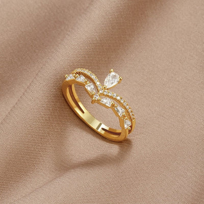 Aura - Exquisite Crystal Ring