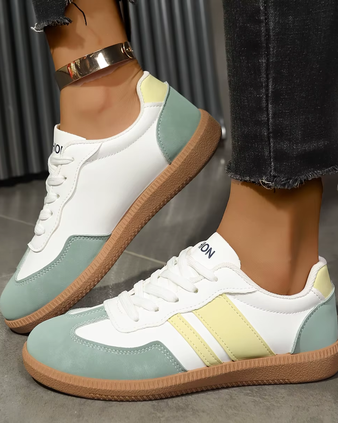 Kathleen | Retro-Style Sneakers