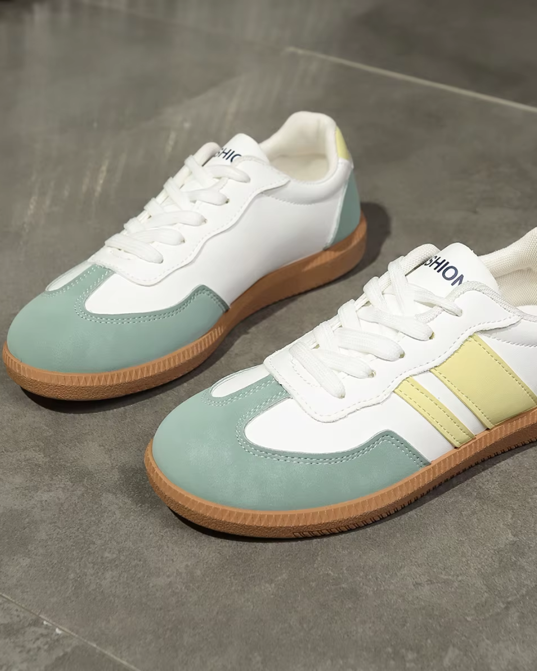 Kathleen | Retro-Style Sneakers