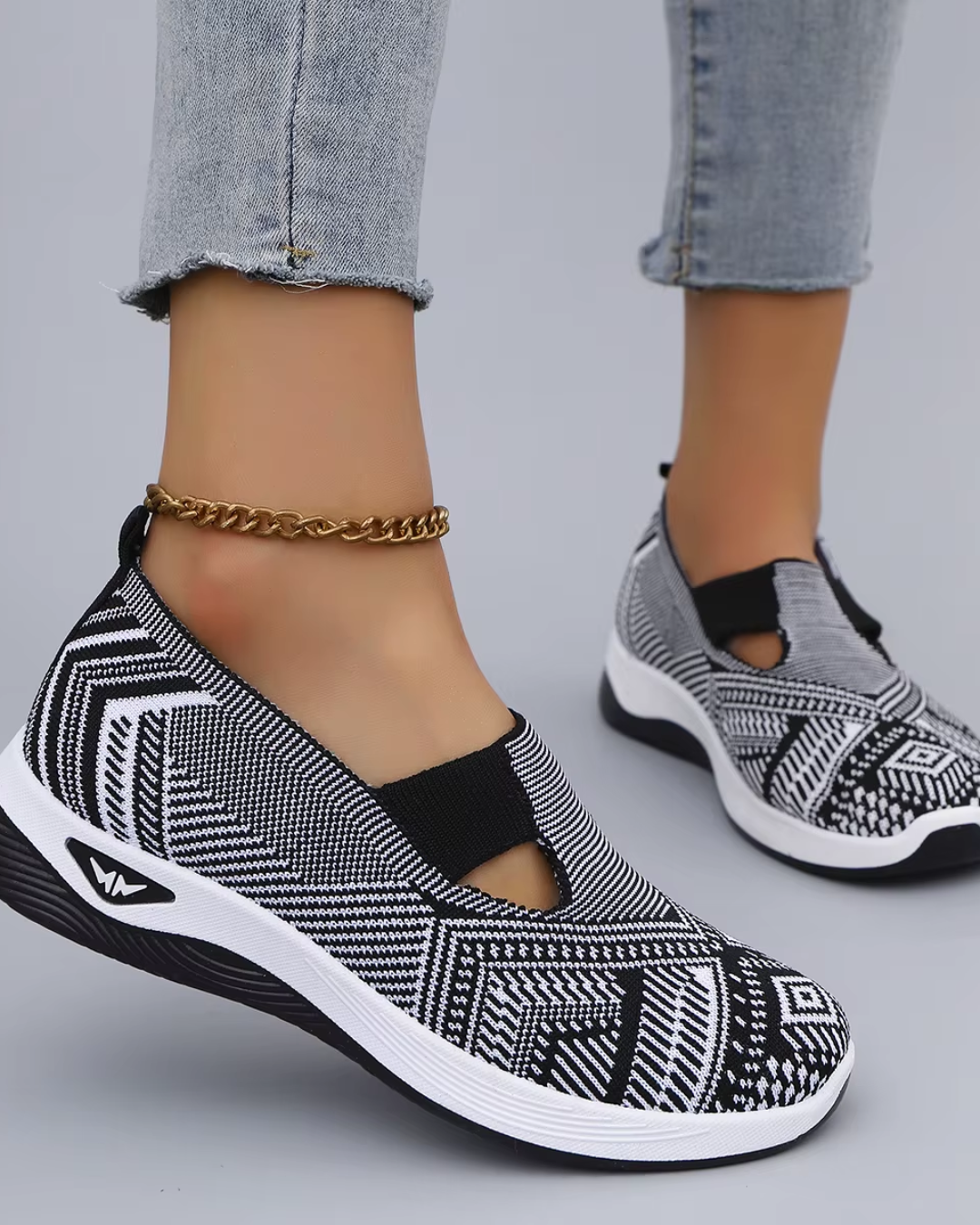 Cáit | Orthopaedic Sneakers