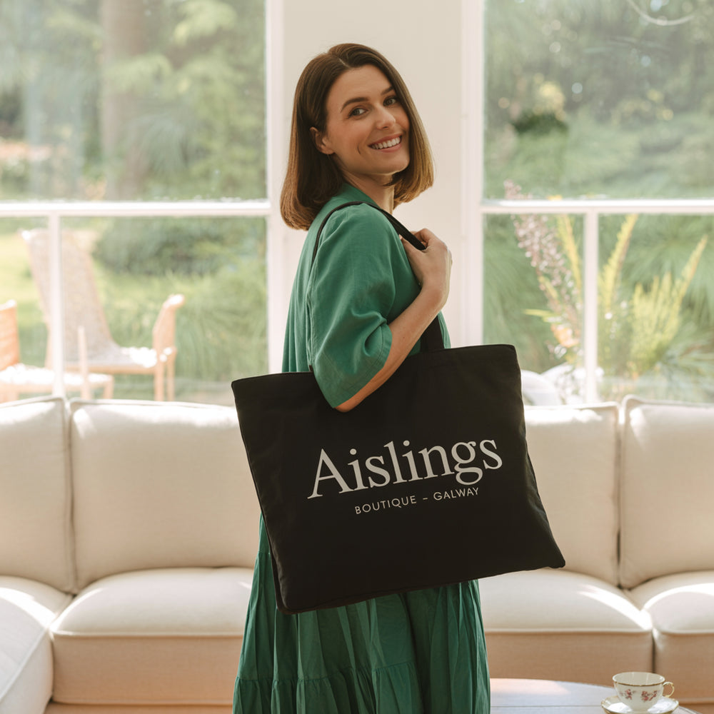 <p><br/>Satisfied Customers of AislingsBoutique Galway<br/><br/></p>