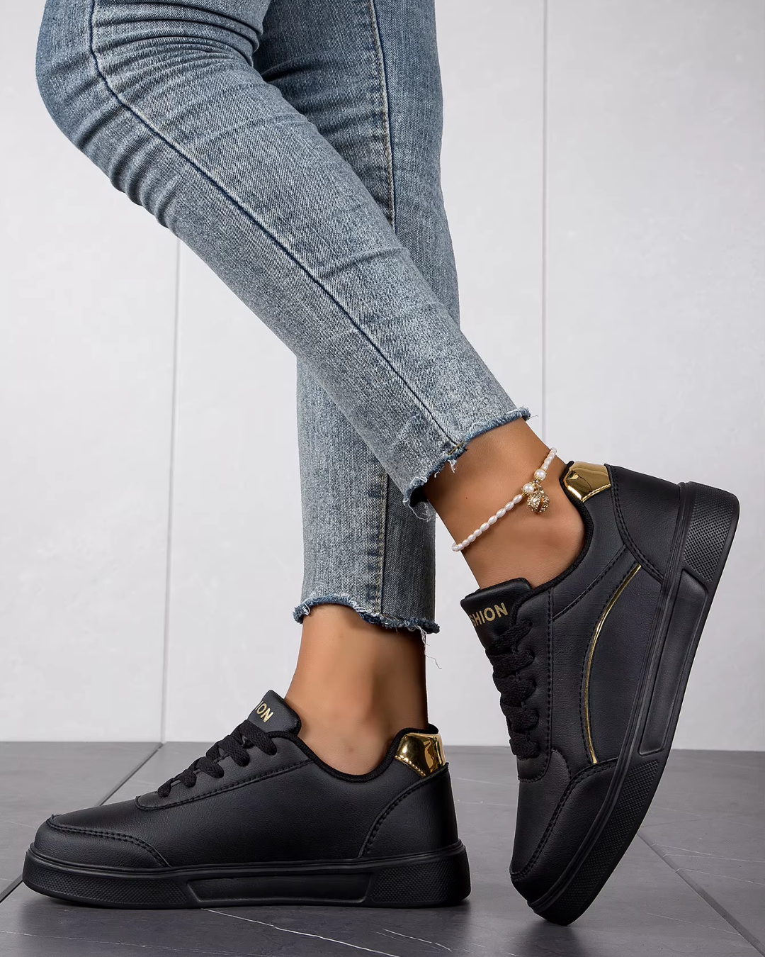 Ailbhe | Casual Sneakers