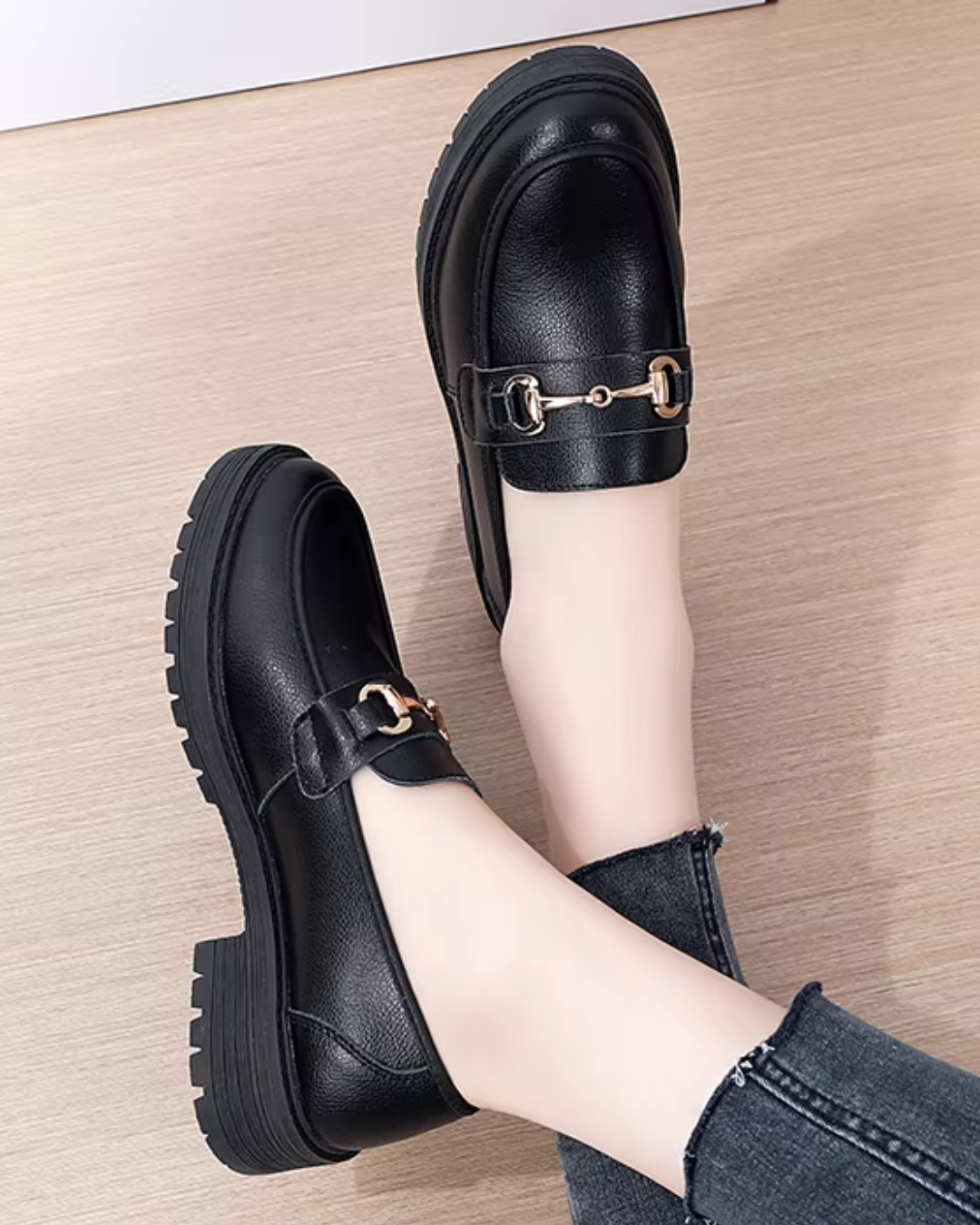 Una | Elegant Sneakers