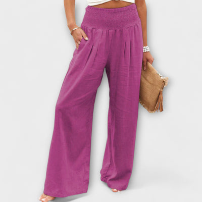 Julie - Sleek and Graceful Trousers