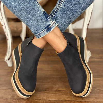 EMILIA – ELEGANT WATERPROOF BOOTS