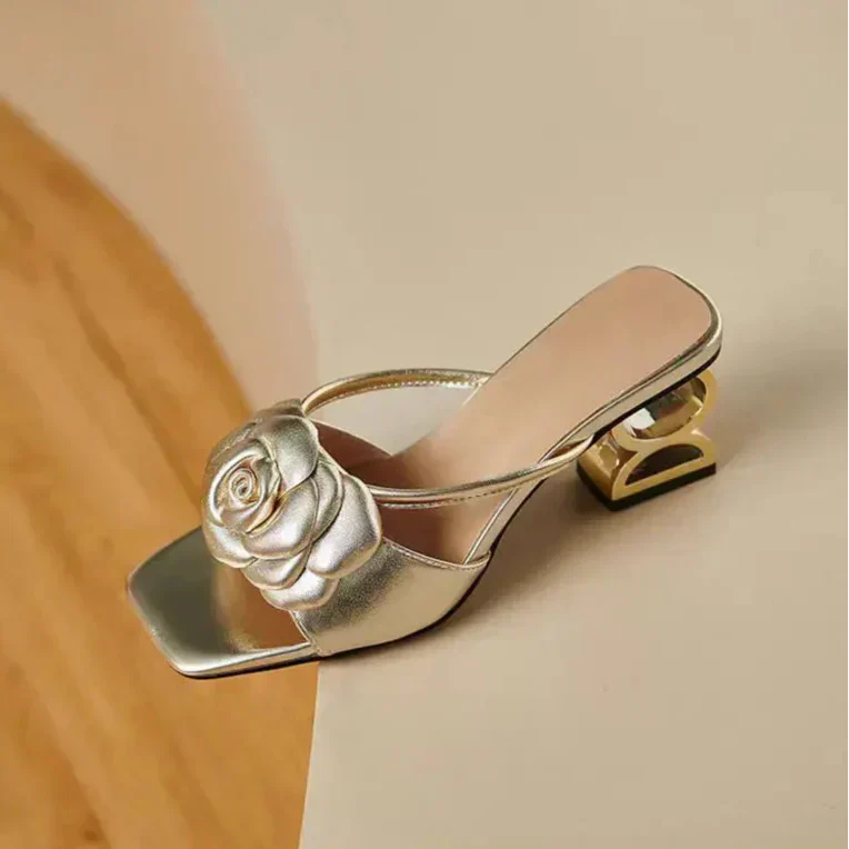 Dera Floral Mary Janes