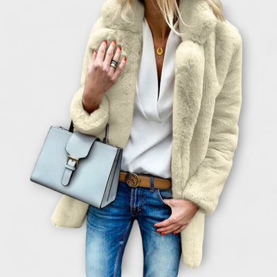 Luna – Cozy and Plush Winter Jacket