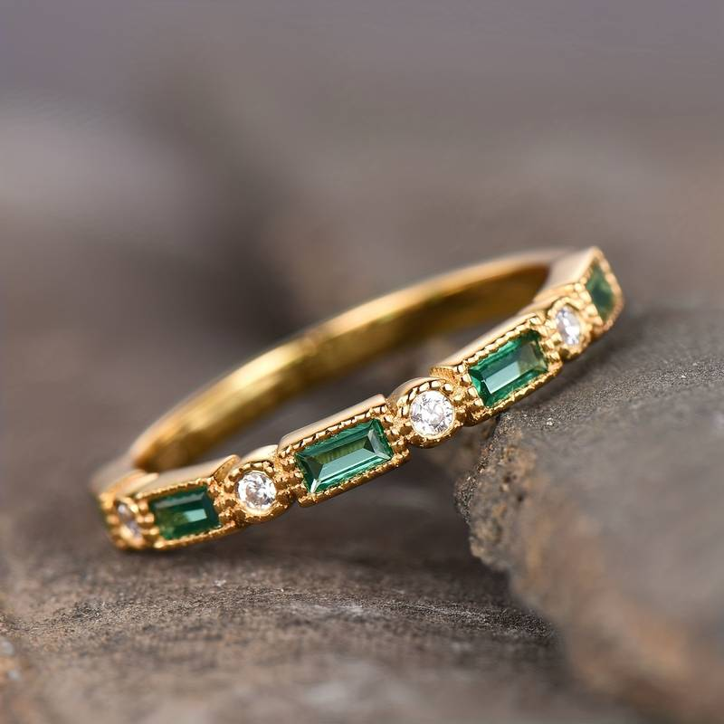 Alex - Gold Ring with Green Inlay Zirconia