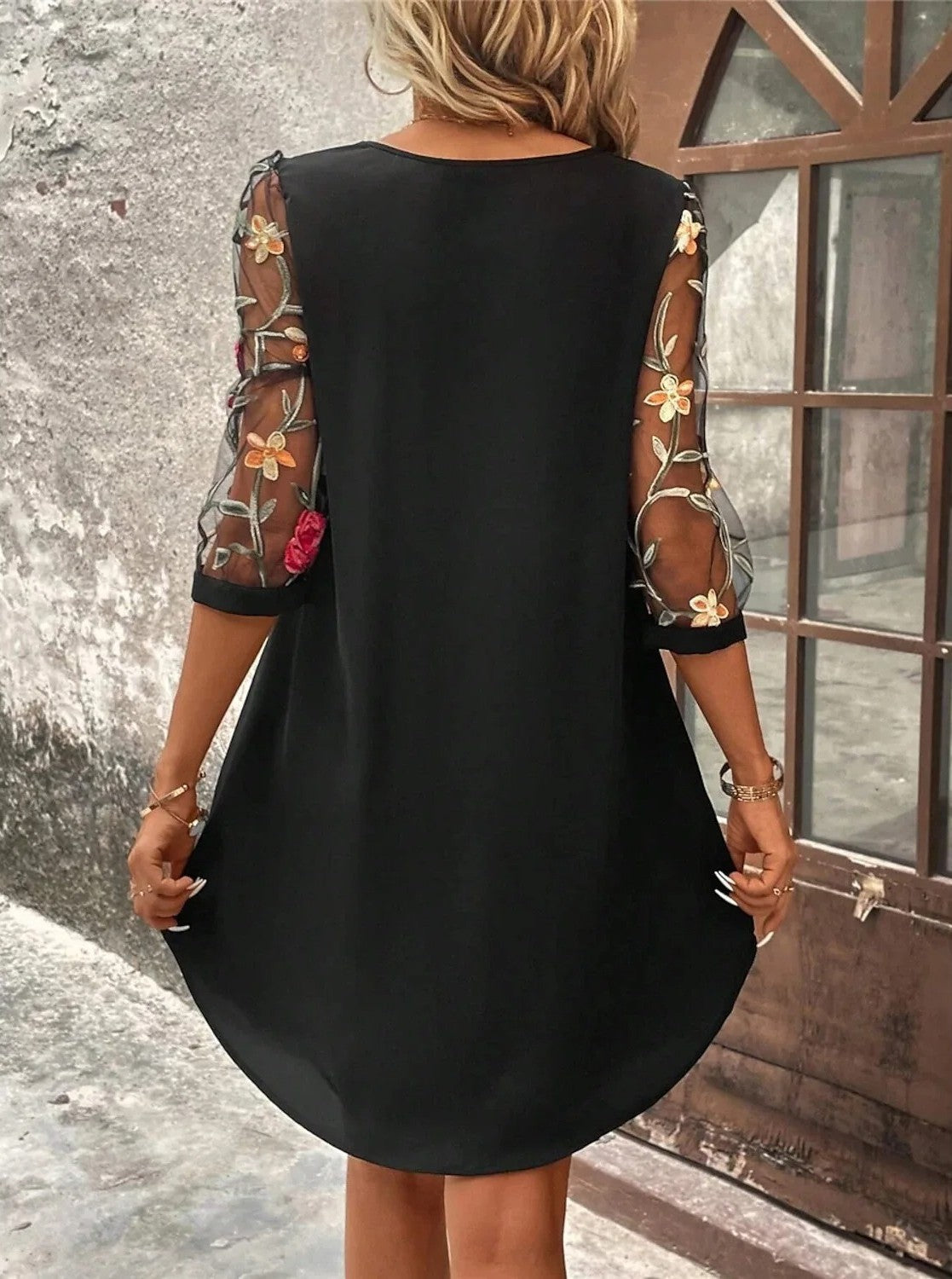 Clelia - Light And Elegant Summer Dress