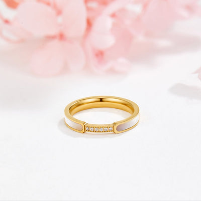 Unity - Elegant Pearl and Crystal Ring